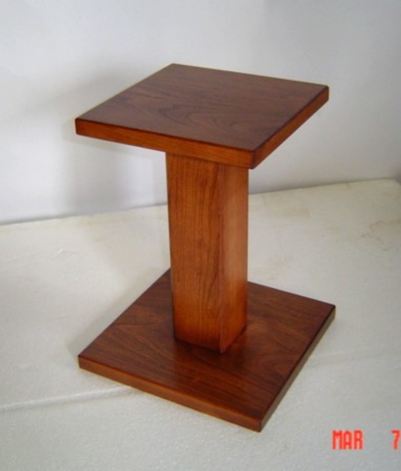 Cherry Speaker Stand